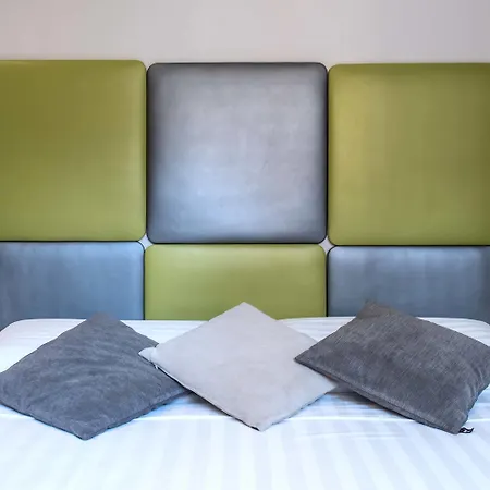 Pantheon Caesar Relais 3* Rome