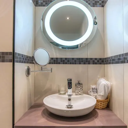 Pantheon Caesar Relais