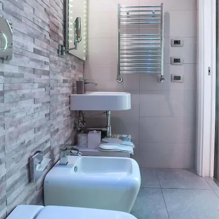 Pantheon Caesar Relais Rom