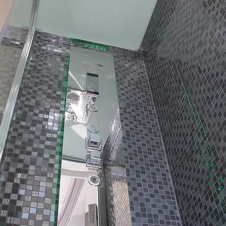 万神殿凯撒里莱斯旅馆 4*