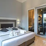 Pantheon Caesar Relais 3*